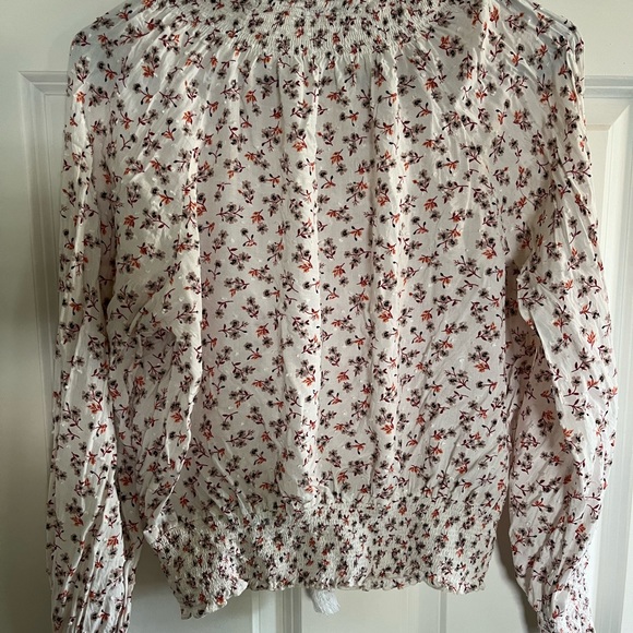 Carly Jean Los Angeles Alana Floral Long Sleeve Blouse - Picture 4 of 7